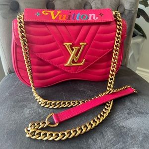LOUIS VUITTON “New Wave MM” Gold Chain Shoulder Bag Leather Pink